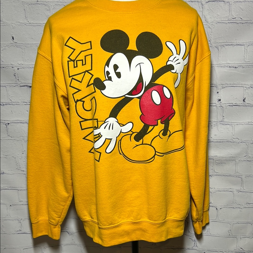 Women’s M Disney Yellow Mickey Mouse Crewneck